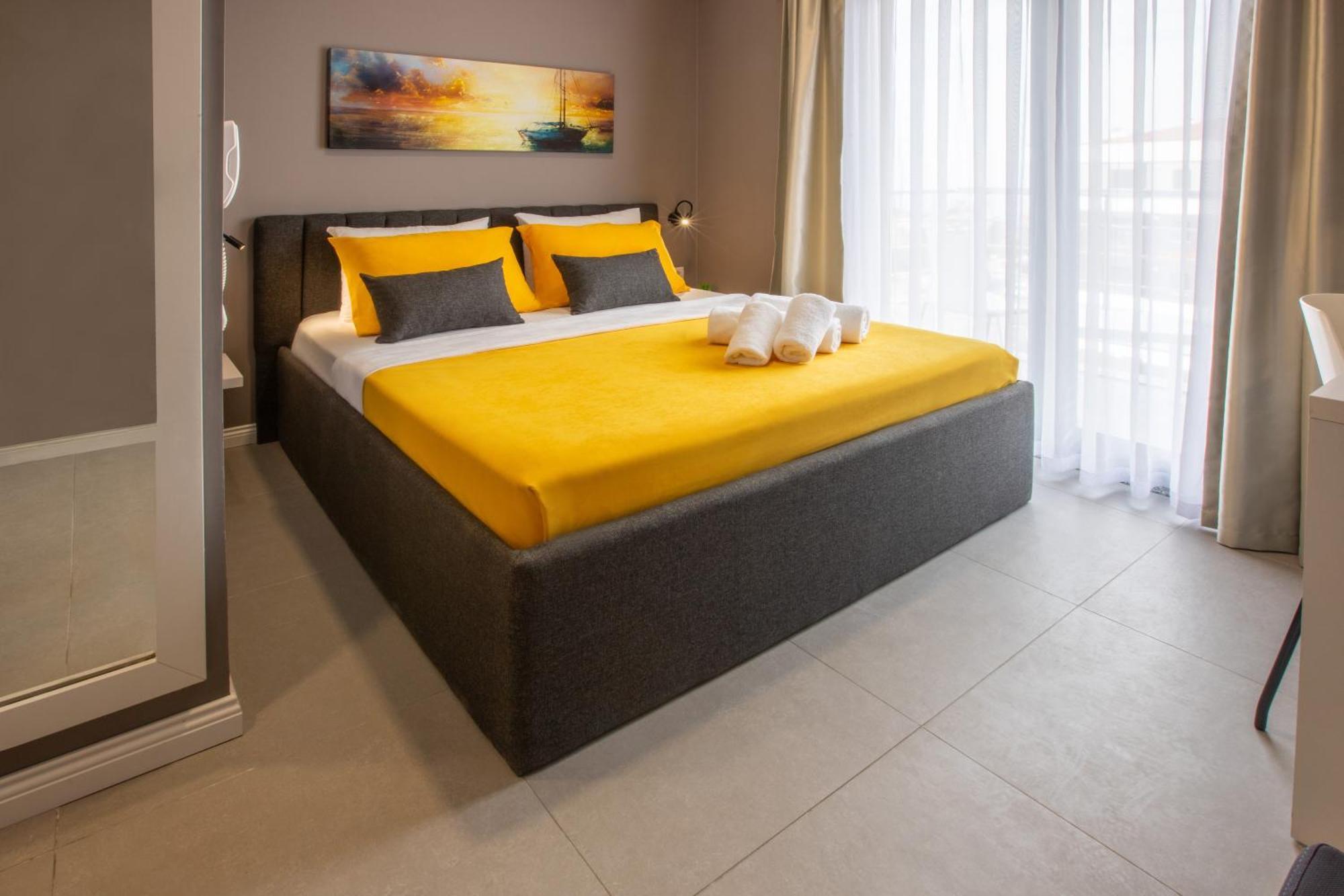 טראבזון First Joy Hotel מראה חיצוני תמונה