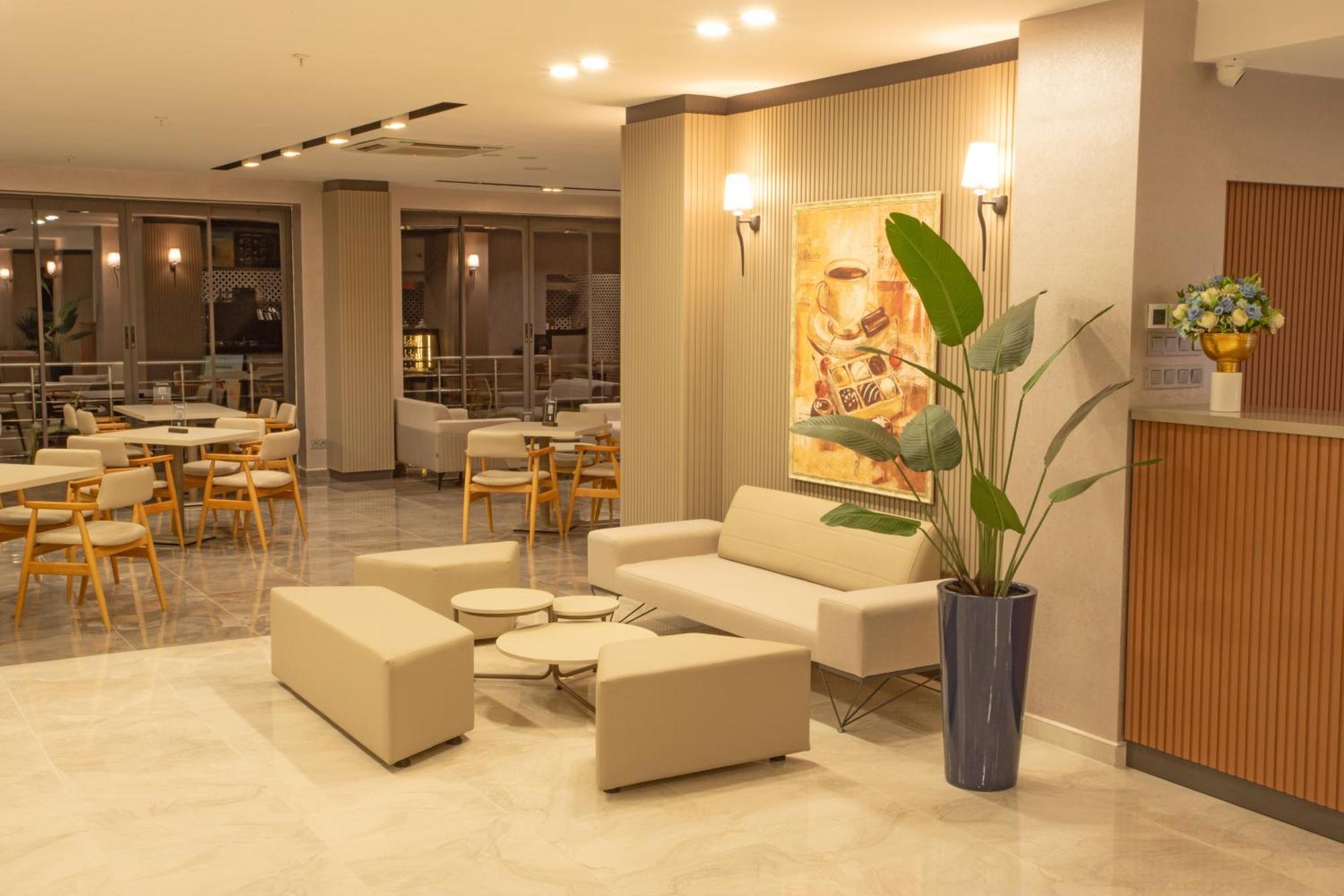 טראבזון First Joy Hotel מראה חיצוני תמונה