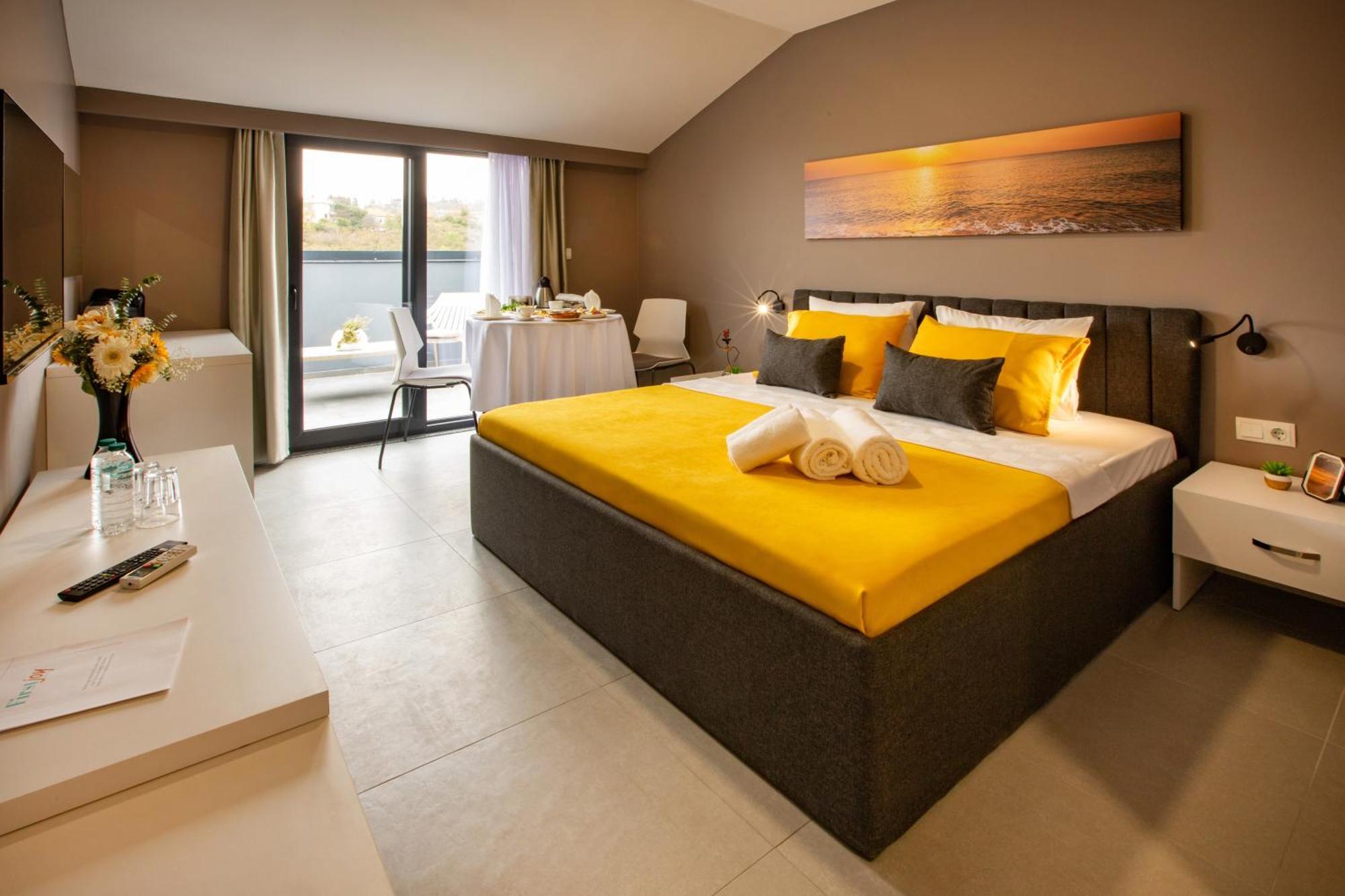 טראבזון First Joy Hotel מראה חיצוני תמונה